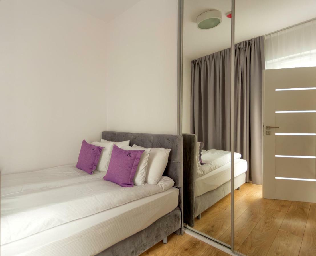 Vola Self Check-in Apartment Warschau